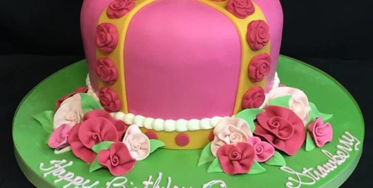 LV Pink cake #birthdaycake #louisvuittoncake #cakedecorating #cakedeco